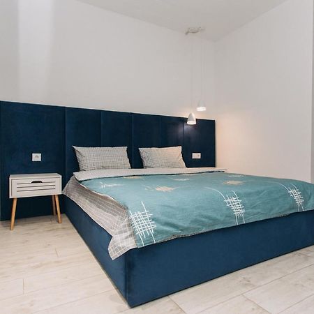 Loft Apartmen スームィ エクステリア 写真